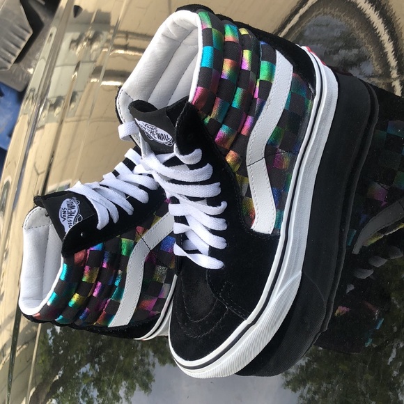 Vans Shoes - checkers vans size (3/2) man (5) woman🔥